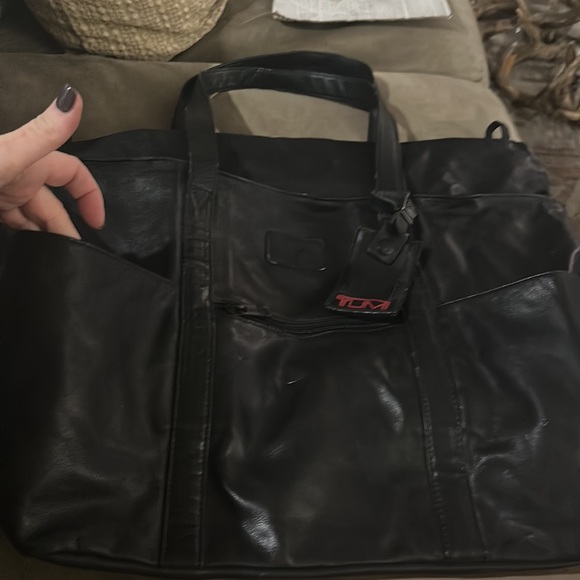 Tumi expandable bag - Picture 2 of 9